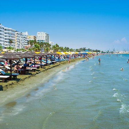 Larnaca Seaview Rooms Екстер'єр фото