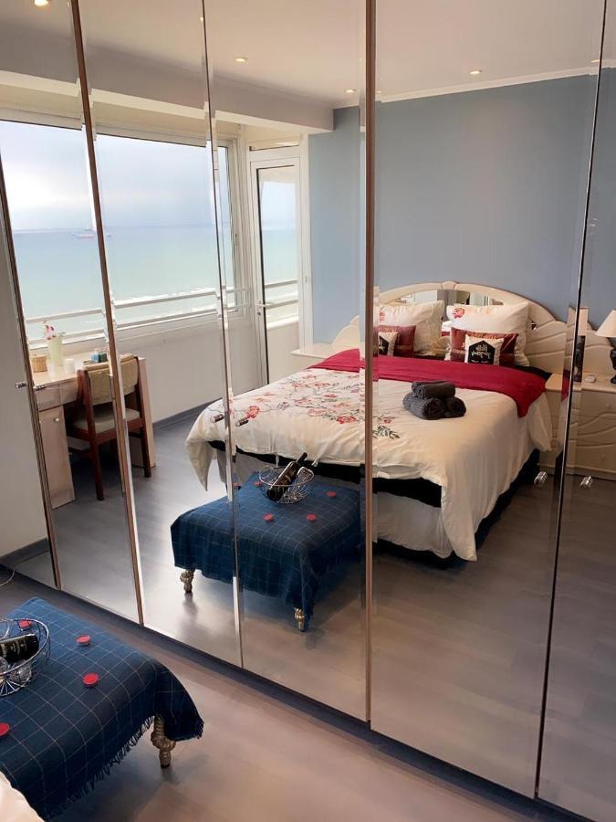 Larnaca Seaview Rooms Екстер'єр фото