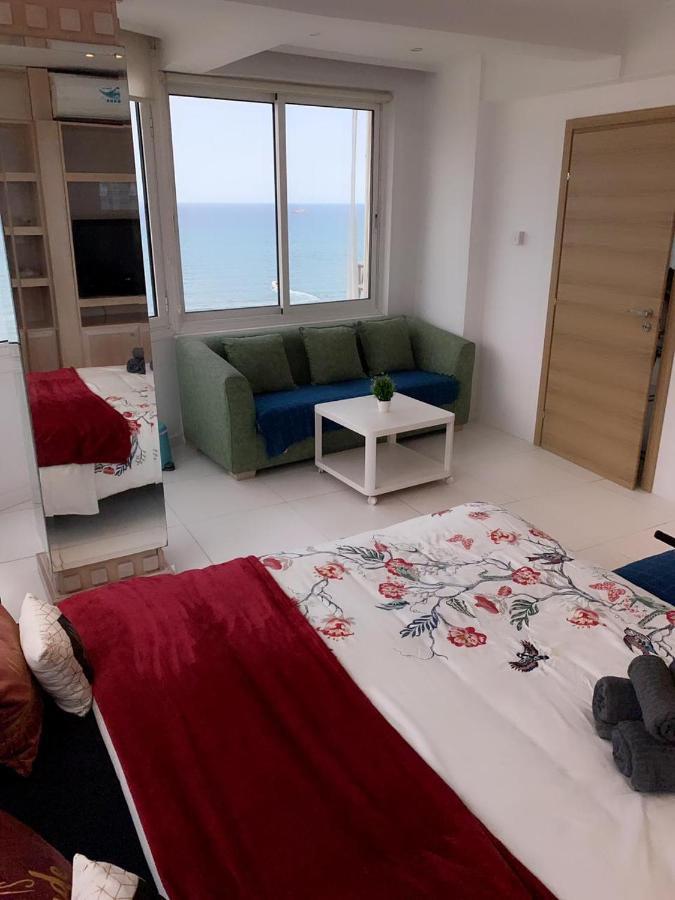Larnaca Seaview Rooms Екстер'єр фото
